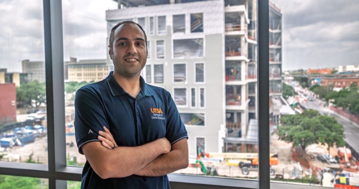 UTSA Online alum Amir Ravassipour with text at bottom saying "Class of 2024"