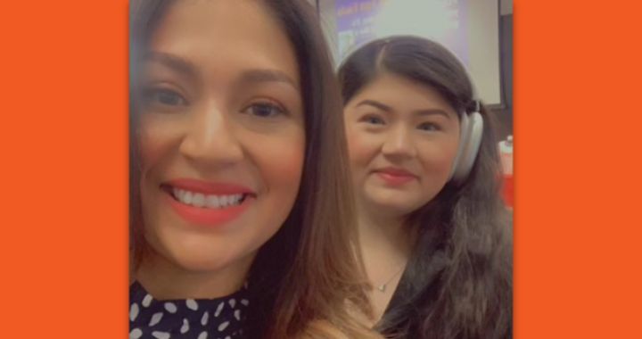 UTSA Online student Iris Gutierrez and her daughter